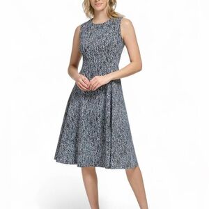 Calvin Klein Dress Sz 6 A-Line Closet Staple Office Worship Zipper Detail